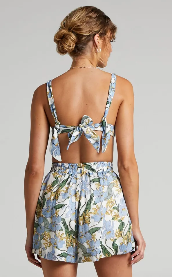 Showpo Amalie The Label 8211 Benita Linen Blend Knot Detail Tie Back Micro Crop Top In Iris Floral Women Curve Clothes