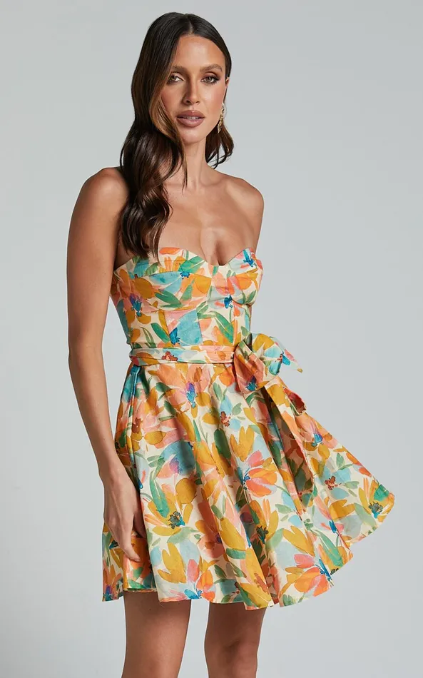 Showpo Amalie The Label 8211 Jaida Linen Blend Strapless Mini Dress In Manhattan Print Women Dresses