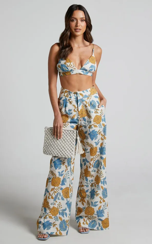 Showpo Amalie The Label 8211 Khaila Linen Blend Triangle Bralette Top In Valencia Floral Women Curve Clothes