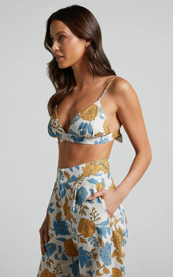 Showpo Amalie The Label 8211 Khaila Linen Blend Triangle Bralette Top In Valencia Floral Women Curve Clothes