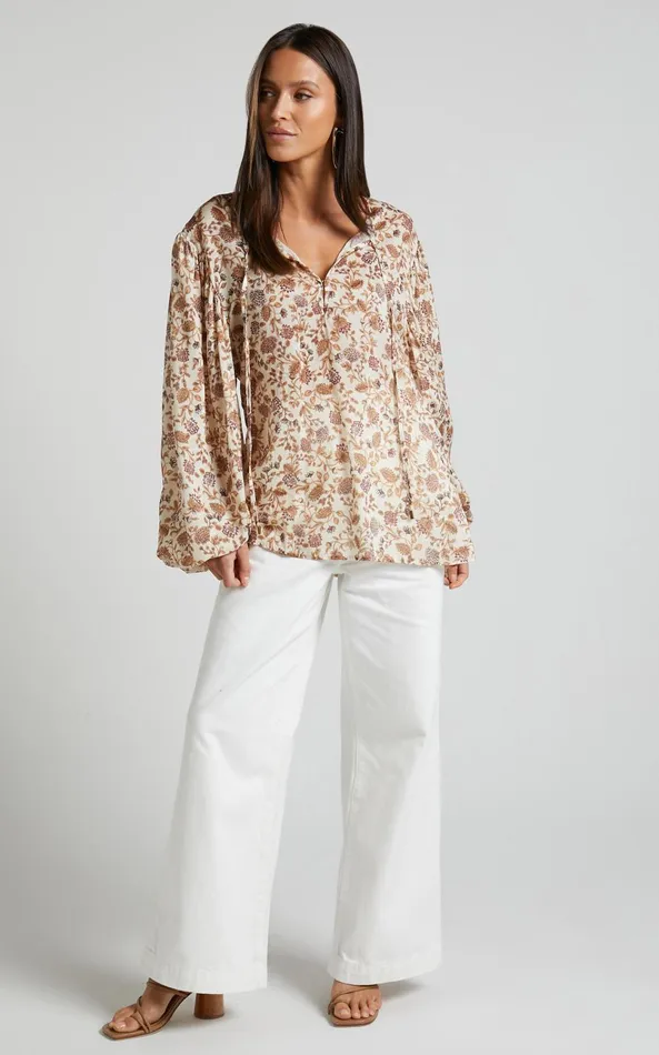 Showpo Amalie The Label 8211 Symmone Puff Sleeve Blouse In Maya Floral Women Tops