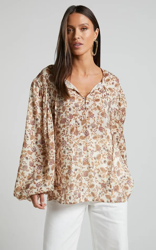 Showpo Amalie The Label 8211 Symmone Puff Sleeve Blouse In Maya Floral Women Tops