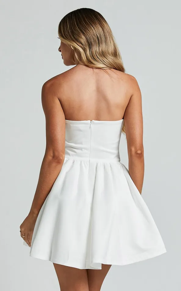 Showpo Angeletta Mini Dress 8211 Sweetheart Rosette Detail Fit and Flare In White Women Dresses