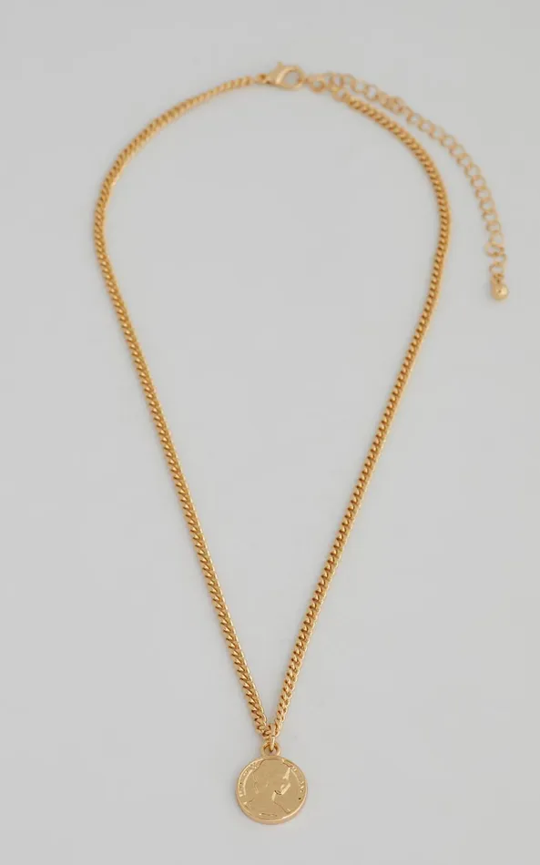 Showpo Arialla Multi Layered Chain Necklace In Gold Women Necklaces