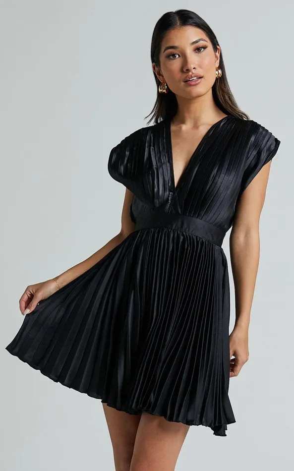 Showpo Ayienny Mini Dress 8211 Plunge Neck Pleated Dress In Black Women Dresses Showpo Ayienny Mini Dress 8211 Plunge Neck Pleated Dress In Black Women Dresses