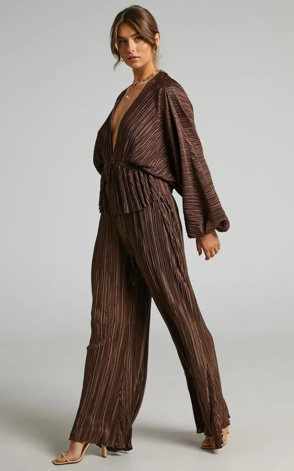 Showpo Beca Pants 8211 High Waisted Plisse Flared Pants In Chocolate Women Curve Clothes