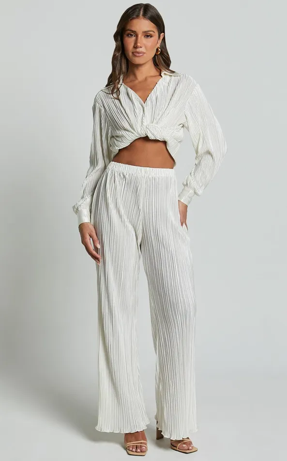 Showpo Beca Pants 8211 High Waisted Plisse Flared Pants In Cream Women Curve Clothes Showpo Beca Pants 8211 High Waisted Plisse Flared Pants In Cream Women Curve Clothes