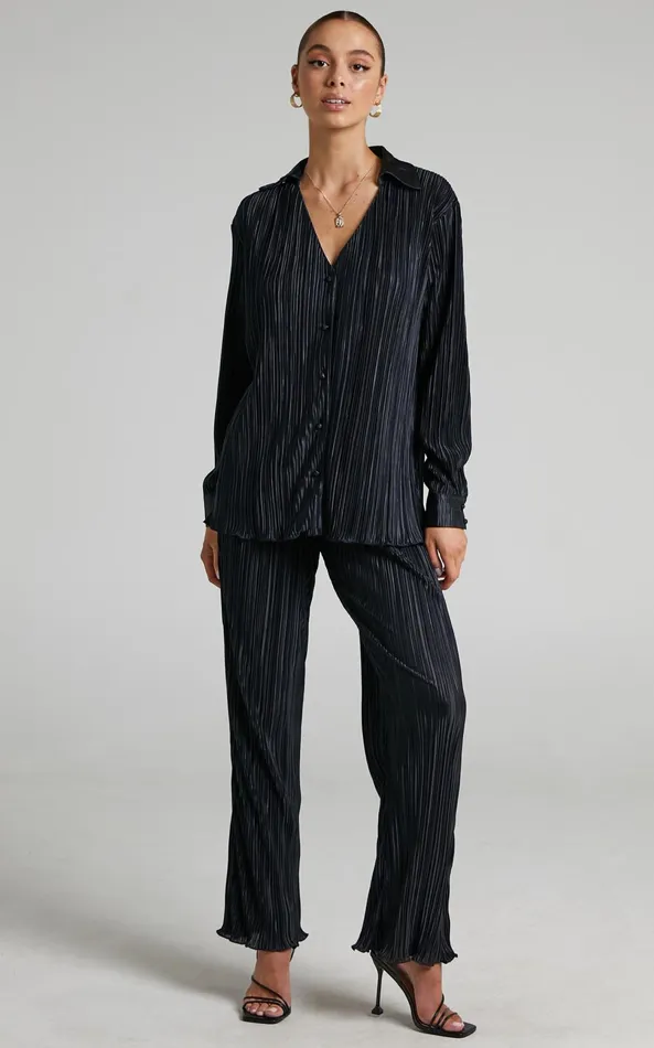 Showpo Beca Shirt 8211 Plisse Button Up Shirt In Black Women Curve Clothes