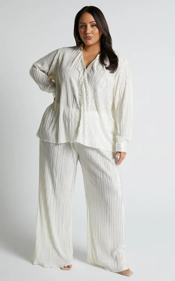 Showpo Beca Shirt 8211 Plisse Button Up Shirt In Cream Women Curve Clothes