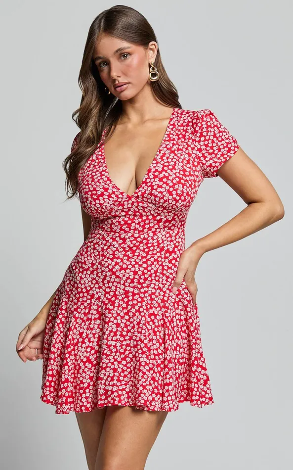 Showpo Bettina Mini Dress 8211 Short Sleeve Dress In Red Floral Women Curve Clothes Showpo Bettina Mini Dress 8211 Short Sleeve Dress In Red Floral Women Curve Clothes