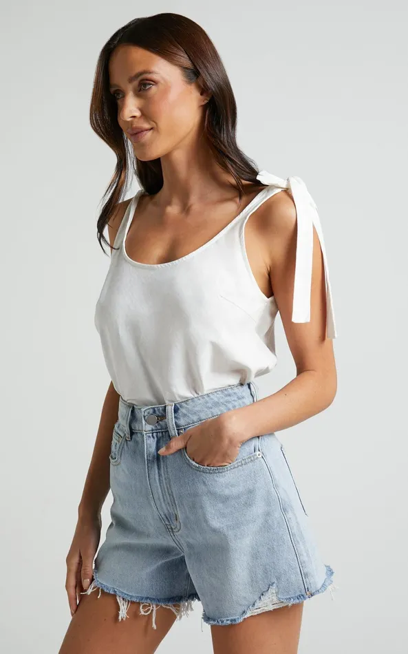 Showpo Bonnie Top 8211 Tie Strap Scoop Neck Cami In White Women Tops