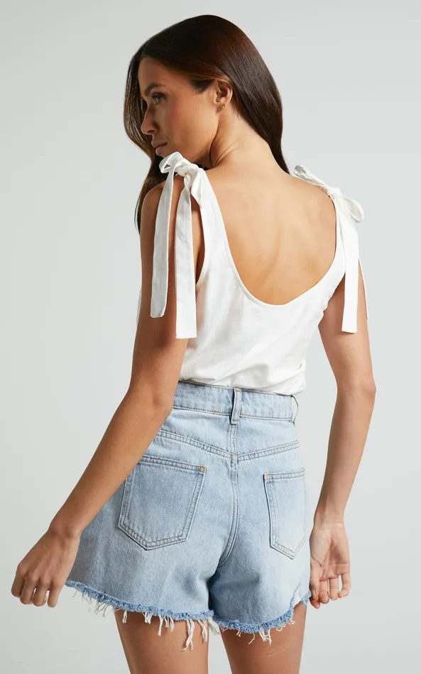 Showpo Bonnie Top 8211 Tie Strap Scoop Neck Cami In White Women Tops
