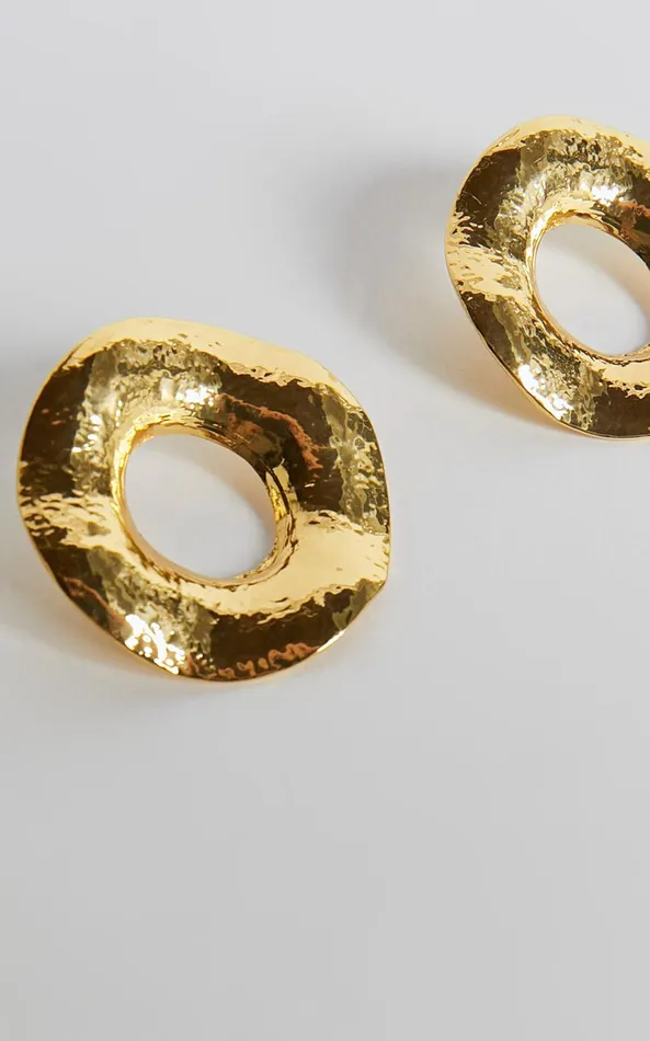 Showpo Breann Statement Earrings In Gold Women Earrings