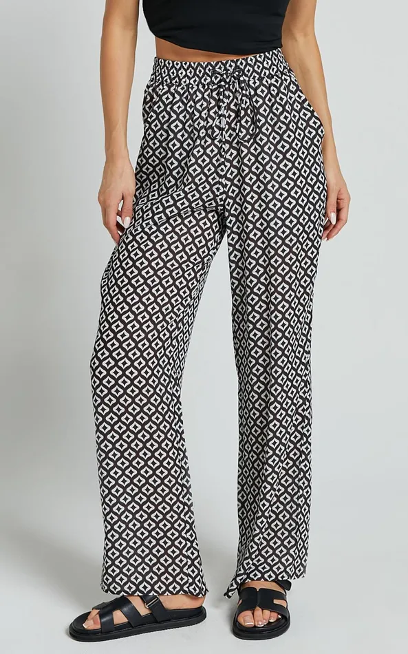Showpo Brunita Pants 8211 Mid Waisted Relaxed Elastic Waist Pants In Arluna Geo Print Women Pants