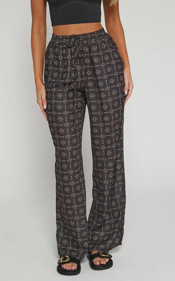 Showpo Brunita Pants 8211 Mid Waisted Relaxed Elastic Waist Pants In Sol De Cruz Women Curve Clothes