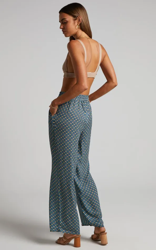 Showpo Brunita Pants 8211 Mid Waisted Relaxed Elastic Waist Pants In Tile Geo Women Curve Clothes