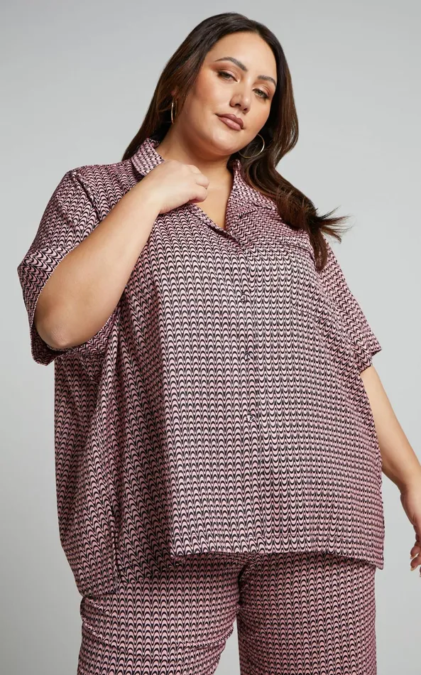 Showpo Brunita Shirt 8211 Relaxed Short Sleeve Shirt In Pink Wave Women Tops
