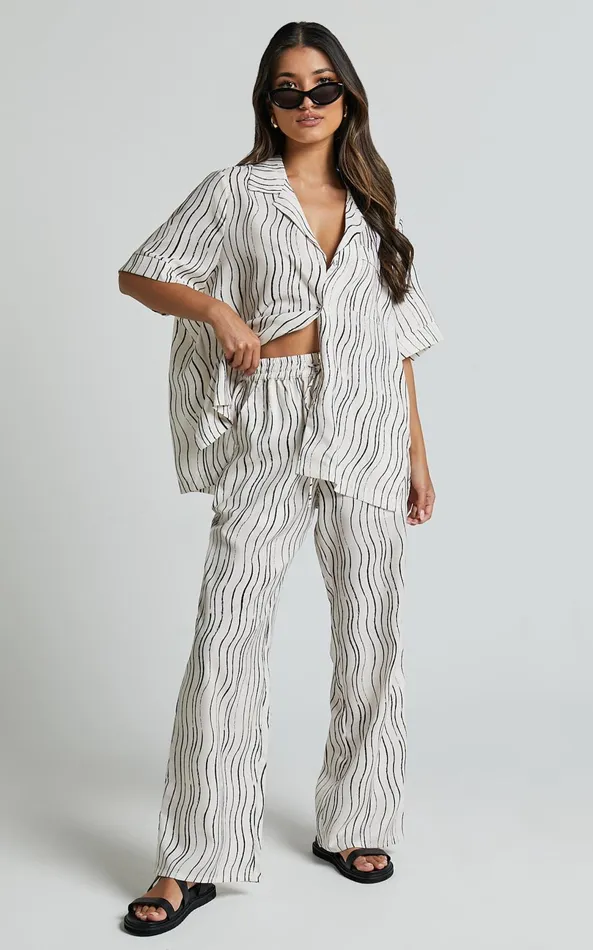 Showpo Brunita Shirt 8211 Relaxed Short Sleeve Shirt In Ripple Print Women Tops