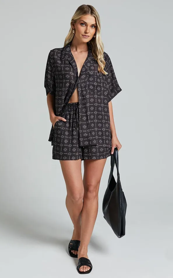 Showpo Brunita Shirt 8211 Relaxed Short Sleeve Shirt In Sol De Cruz Women Curve Clothes
