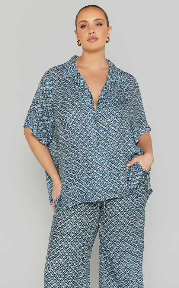 Showpo Brunita Shirt 8211 Relaxed Short Sleeve Shirt In Tile Geo Women Curve Clothes
