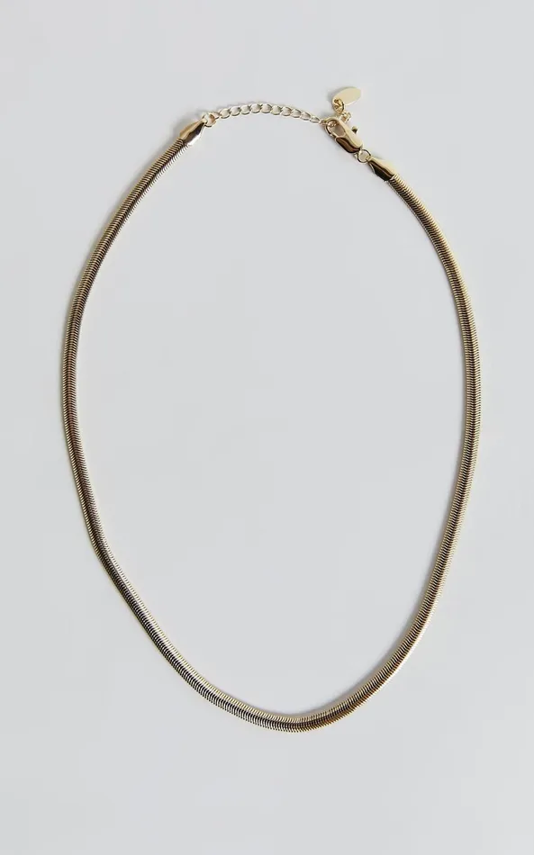 Showpo Caitlin Necklace 8211 Pendant Necklace In Gold Women Necklaces