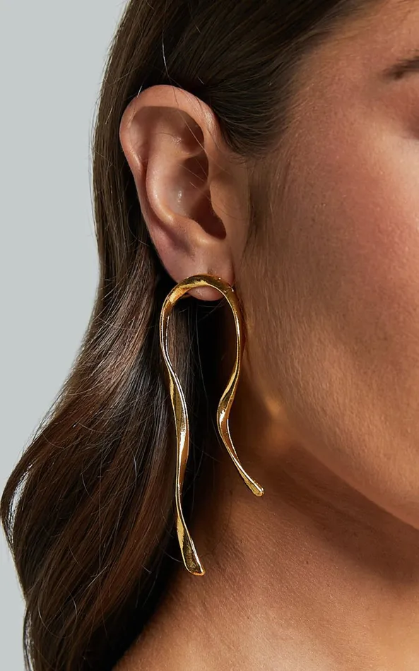 Showpo Caleb Drop Earrings In Gold Women Earrings