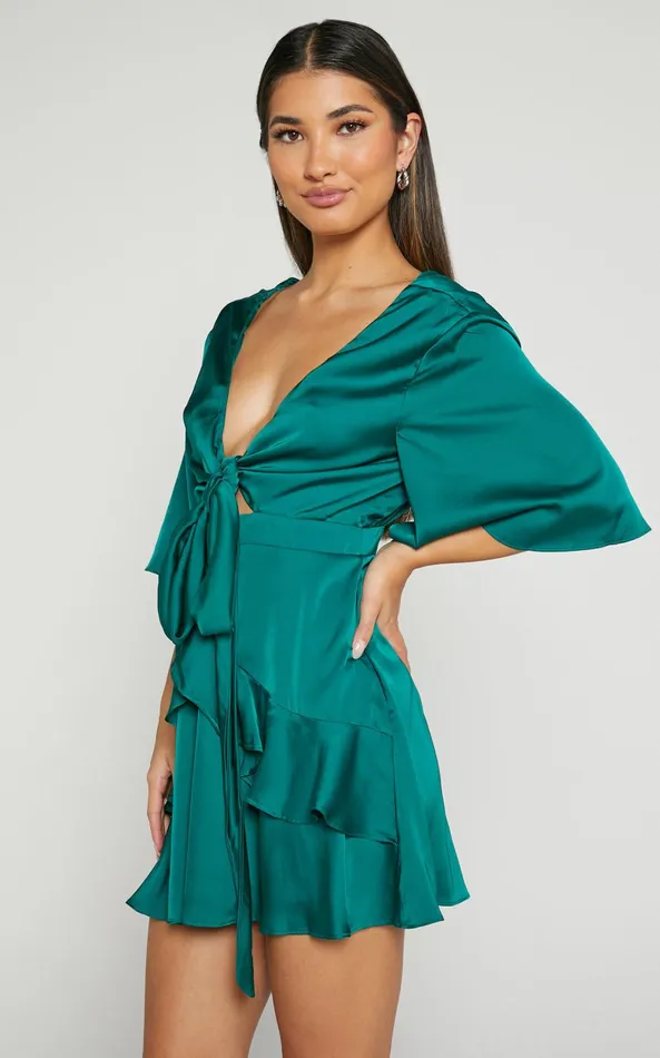 Showpo Carmella Mini Dress 8211 Plunge Neck Short Flutter Sleeve Dress In Emerald Women Dresses