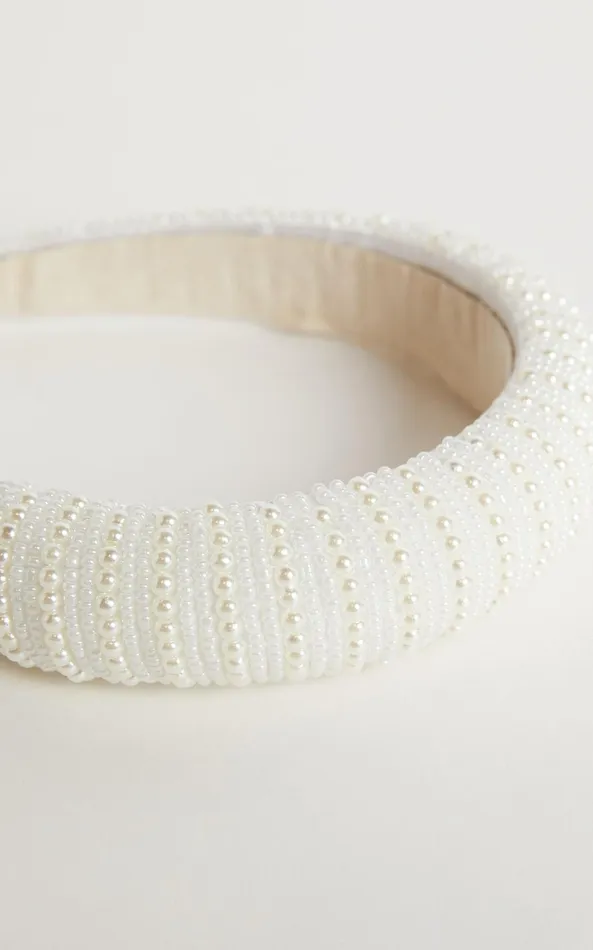 Showpo Chamomile Headband In White Women Hair