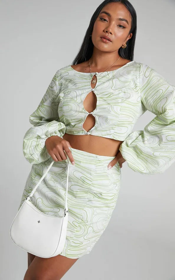 Showpo Charlie Holiday 8211 Pricilla Top In Abstract Wave Women Tops