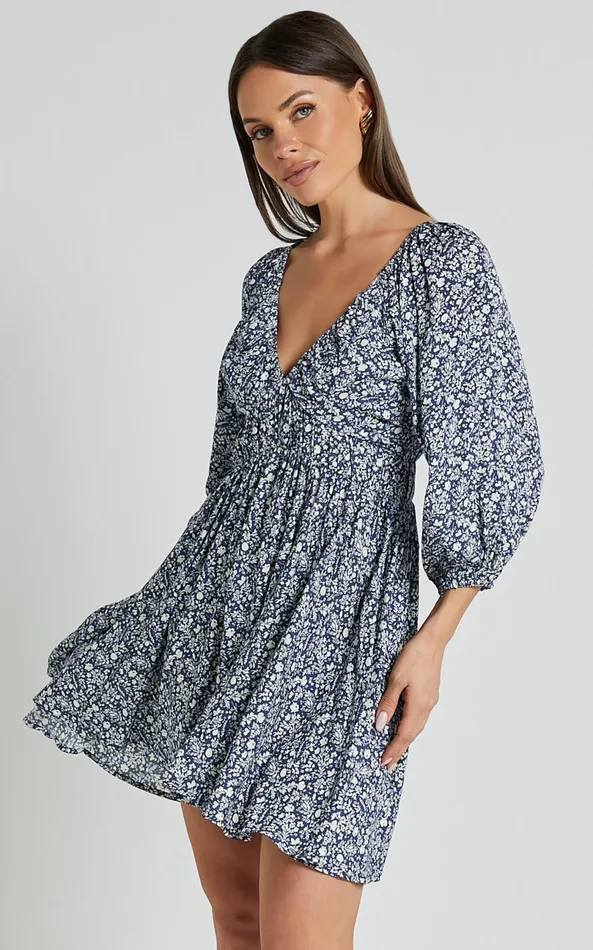 Showpo Chereena Mini Dress 8211 Plunge Neck Raglan 34 Sleeve Smock Dress In Blue Floral Women Dresses Showpo Chereena Mini Dress 8211 Plunge Neck Raglan 34 Sleeve Smock Dress In Blue Floral Women Dresses