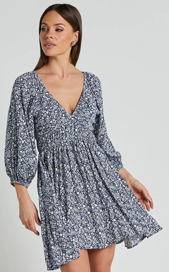 Showpo Chereena Mini Dress 8211 Plunge Neck Raglan 34 Sleeve Smock Dress In Blue Floral Women Dresses