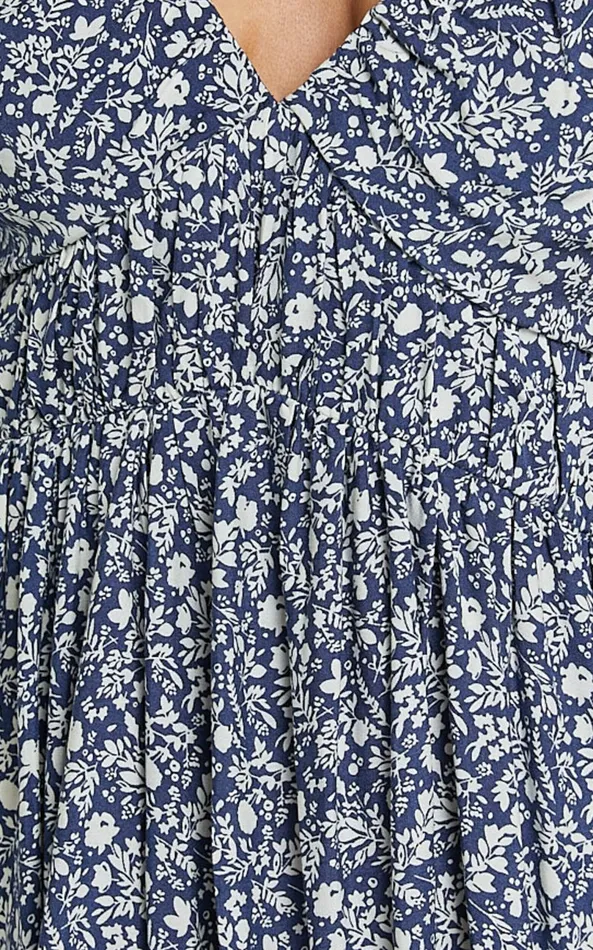 Showpo Chereena Mini Dress 8211 Plunge Neck Raglan 34 Sleeve Smock Dress In Blue Floral Women Dresses