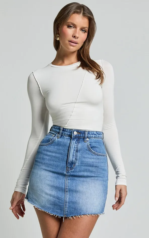 Showpo Dayna Top 8211 Long Sleeve Exposed Seam Top In Off White Women Tops