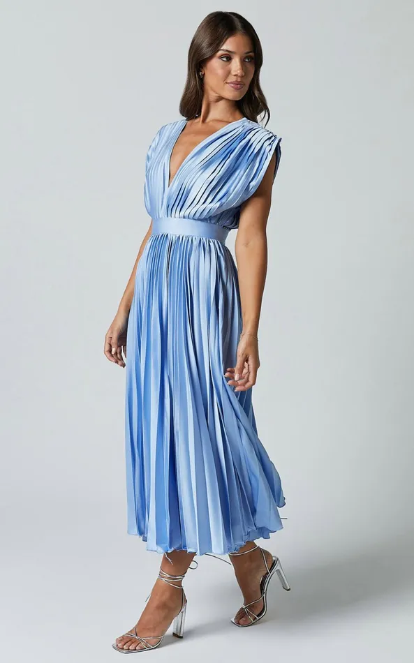 Showpo Della Midi Dress 8211 Plunge Neck Short Sleeve Pleated Dress In Baby Blue Women Dresses