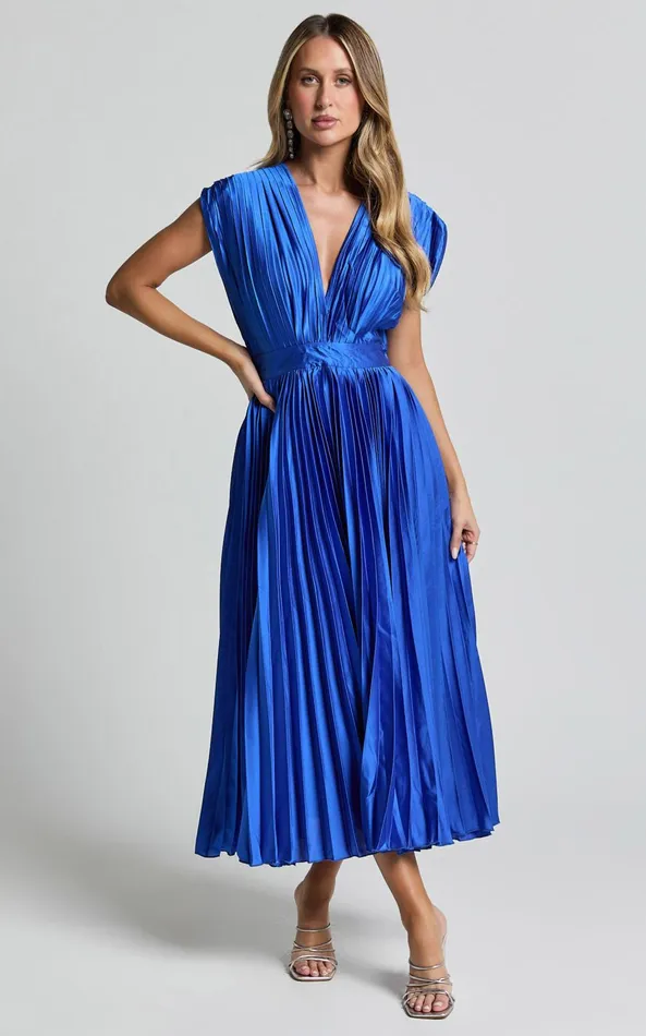 Showpo Della Midi Dress 8211 Plunge Neck Short Sleeve Pleated Dress In Cobalt Women Dresses