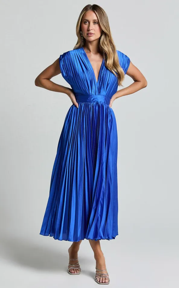 Showpo Della Midi Dress 8211 Plunge Neck Short Sleeve Pleated Dress In Cobalt Women Dresses