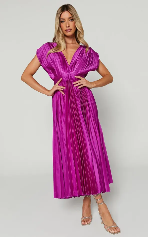 Showpo Della Midi Dress 8211 Plunge Neck Short Sleeve Pleated Dress In Grape Women Dresses