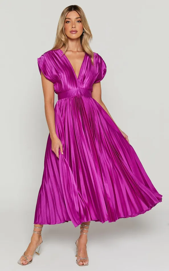 Showpo Della Midi Dress 8211 Plunge Neck Short Sleeve Pleated Dress In Grape Women Dresses