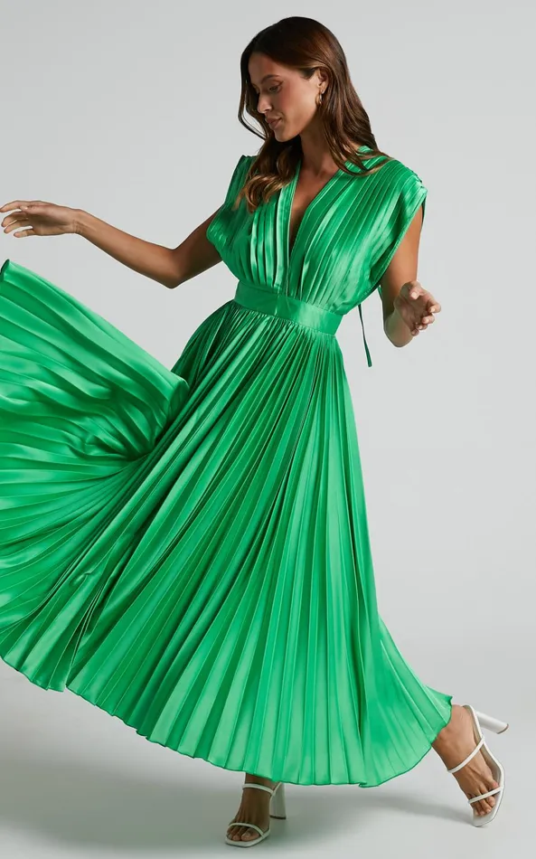 Showpo Della Midi Dress 8211 Plunge Neck Short Sleeve Pleated Dress In Green Women Dresses Showpo Della Midi Dress 8211 Plunge Neck Short Sleeve Pleated Dress In Green Women Dresses