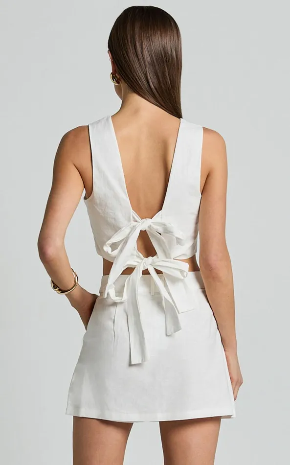 Showpo Dream Skort 8211 High Waisted A Line Skort In Off White Women Shorts
