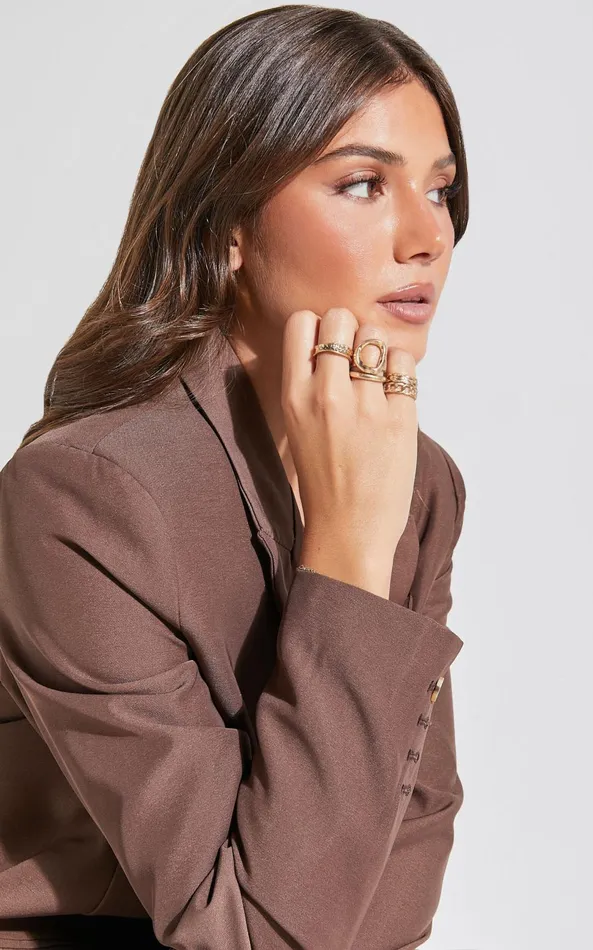 Showpo Dylan 5 Ring Pack 8211 Irregular Shape Detail 5x Ring Pack In Gold Women Rings