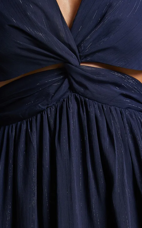 Showpo Edelyn Midi Dress 8211 Cut Out Balloon Sleeve Tiered Dress In Navy Women Curve Clothes Showpo Edelyn Midi Dress 8211 Cut Out Balloon Sleeve Tiered Dress In Navy Women Curve Clothes