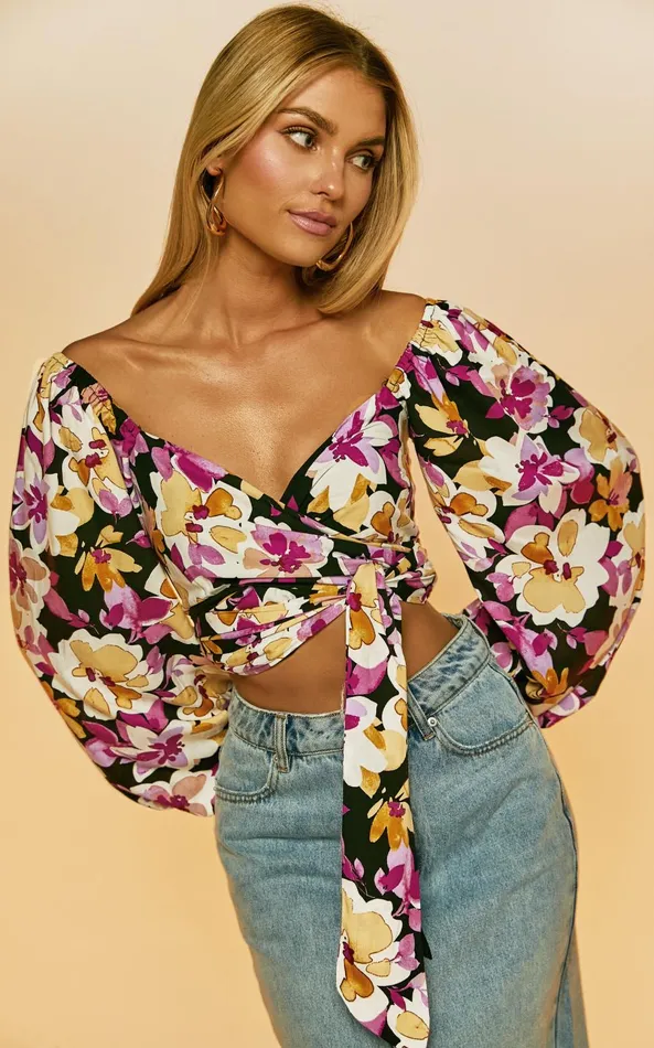 Showpo Edlynne Top 8211 Long Sleeve Tie Back Wrap Crop Top In Black Floral Women Tops Showpo Edlynne Top 8211 Long Sleeve Tie Back Wrap Crop Top In Black Floral Women Tops