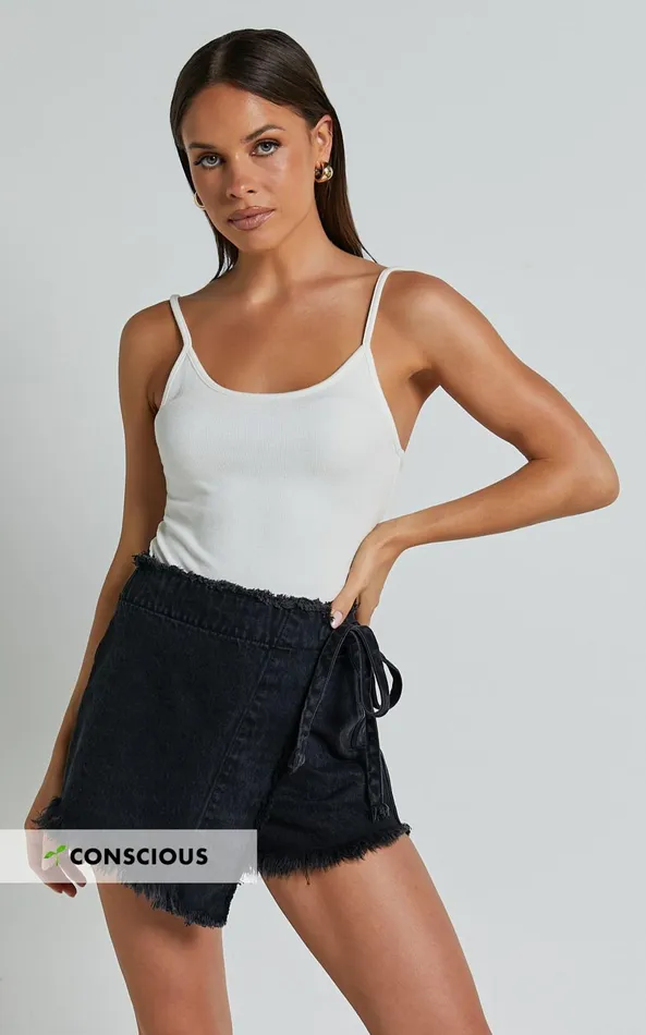 Showpo Ellyza Skort 8211 Recycled Cotton Frayed Edge Wrap Denim Skort In Washed Black Women Denim Showpo Ellyza Skort 8211 Recycled Cotton Frayed Edge Wrap Denim Skort In Washed Black Women Denim