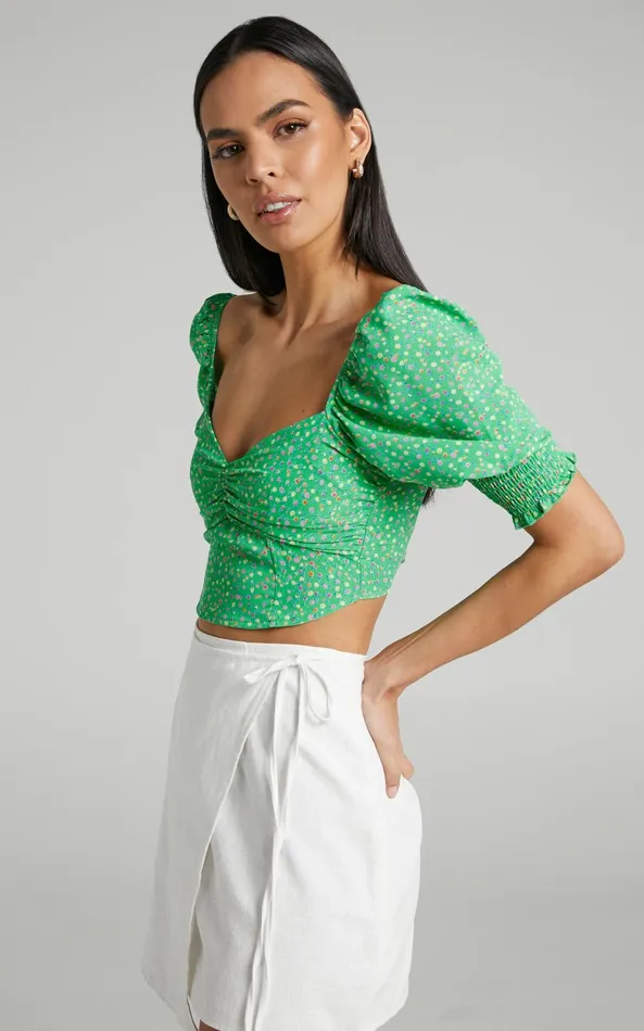Showpo Feliza Top 8211 Ruched Sweetheart Bust Puff Sleeve Crop Top In Green Floral Women Tops