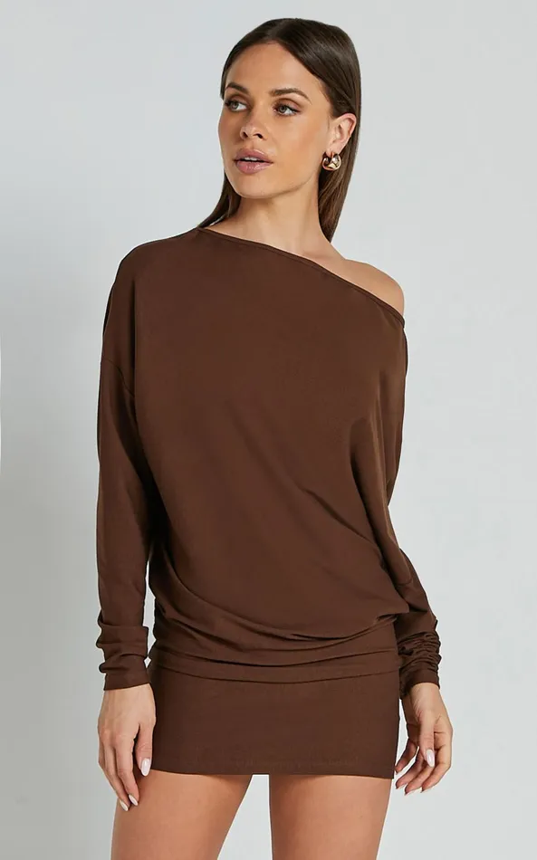 Showpo Fermina Mini Dress 8211 Long Sleeve Bodycon Dress In Chocolate Women Basics