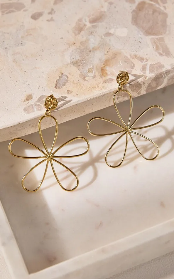 Showpo Frieda Earrings 8211 Flower Shape Large Statement Earrings In Gold Women Earrings