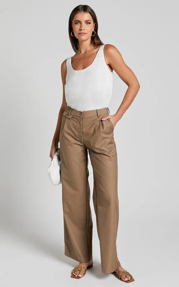 Showpo Gabriella Top 8211 Scoop Neck Sleeveless In Ivory Women Curve Clothes