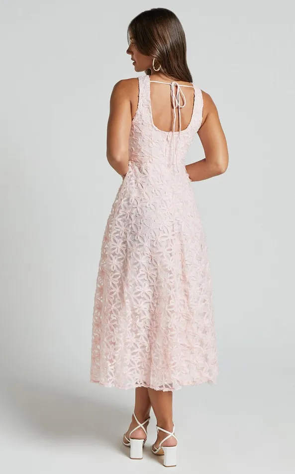 Showpo Georgina Midi Dress 8211 Crew Neck Sleeveless A Line Dress In Blush Pink Women Dresses