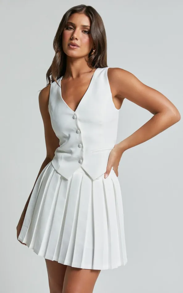 Showpo Harlee Vest 8211 Fitted V Neck Tailored Vest Top In White Women Tops